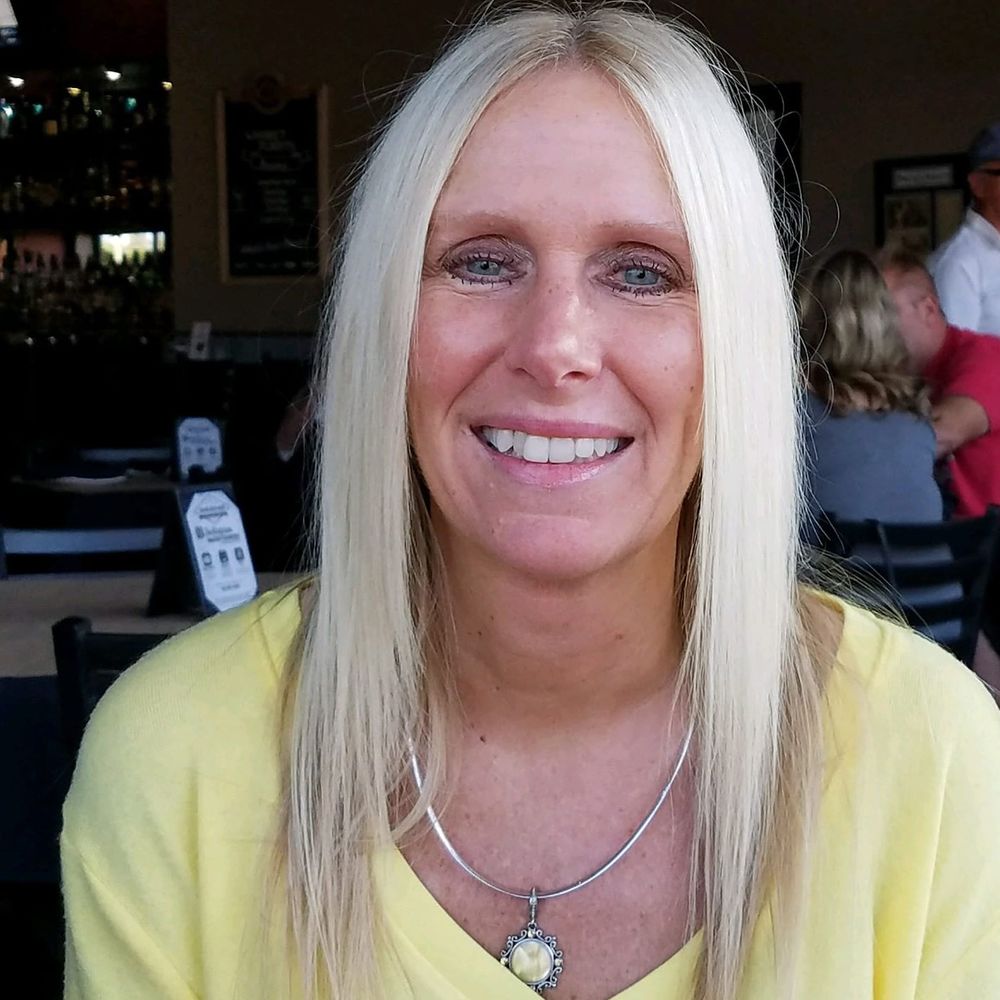 Meet your Posher, Renee